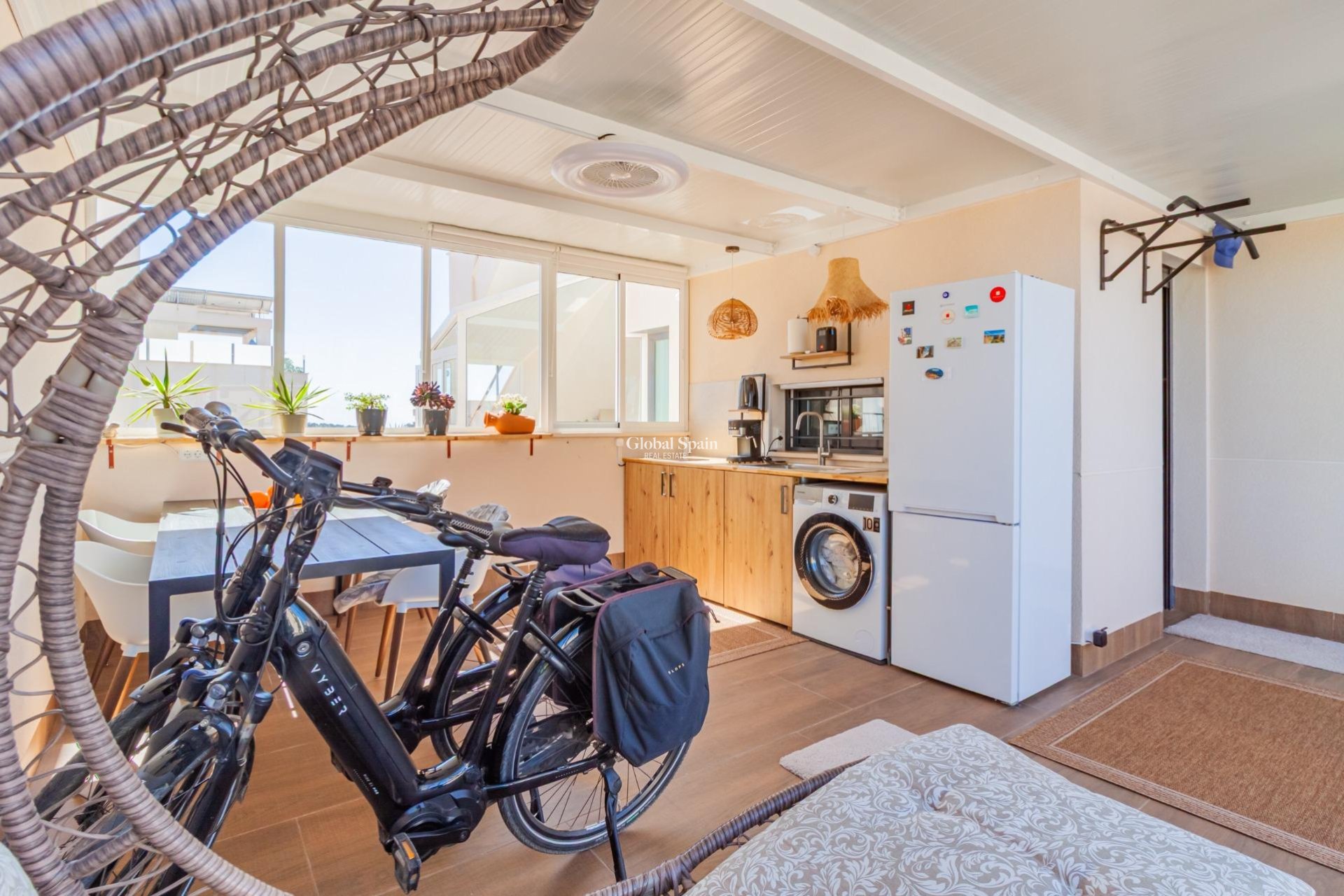 Wiederverkauf - WOHNUNG -
SAN MIGUEL DE SALINAS - Bellavista