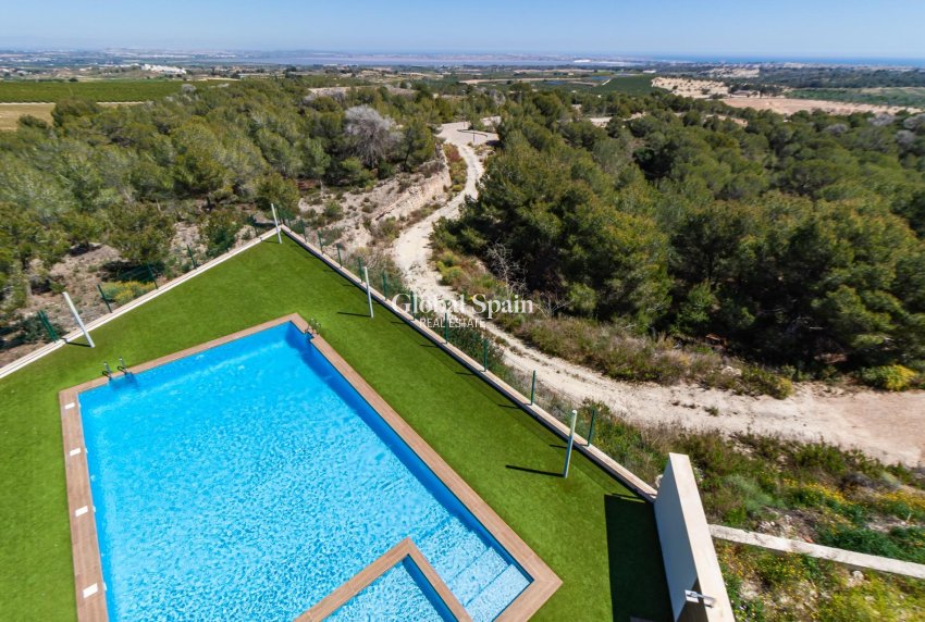 Wiederverkauf - WOHNUNG -
SAN MIGUEL DE SALINAS - Bellavista