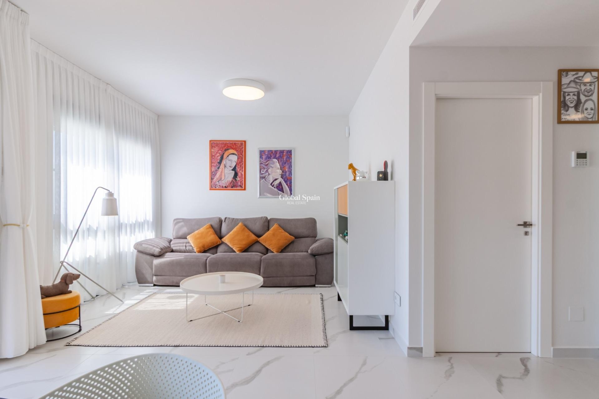 Wiederverkauf - WOHNUNG -
SAN MIGUEL DE SALINAS - Bellavista