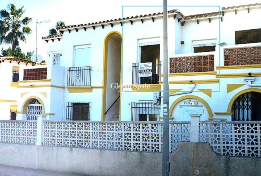 Wiederverkauf - WOHNUNG -
SAN MIGUEL DE SALINAS - Costa Blanca