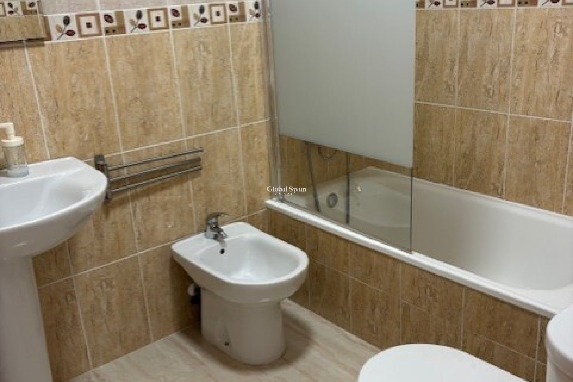 Wiederverkauf - WOHNUNG -
SAN MIGUEL DE SALINAS - Costa Blanca