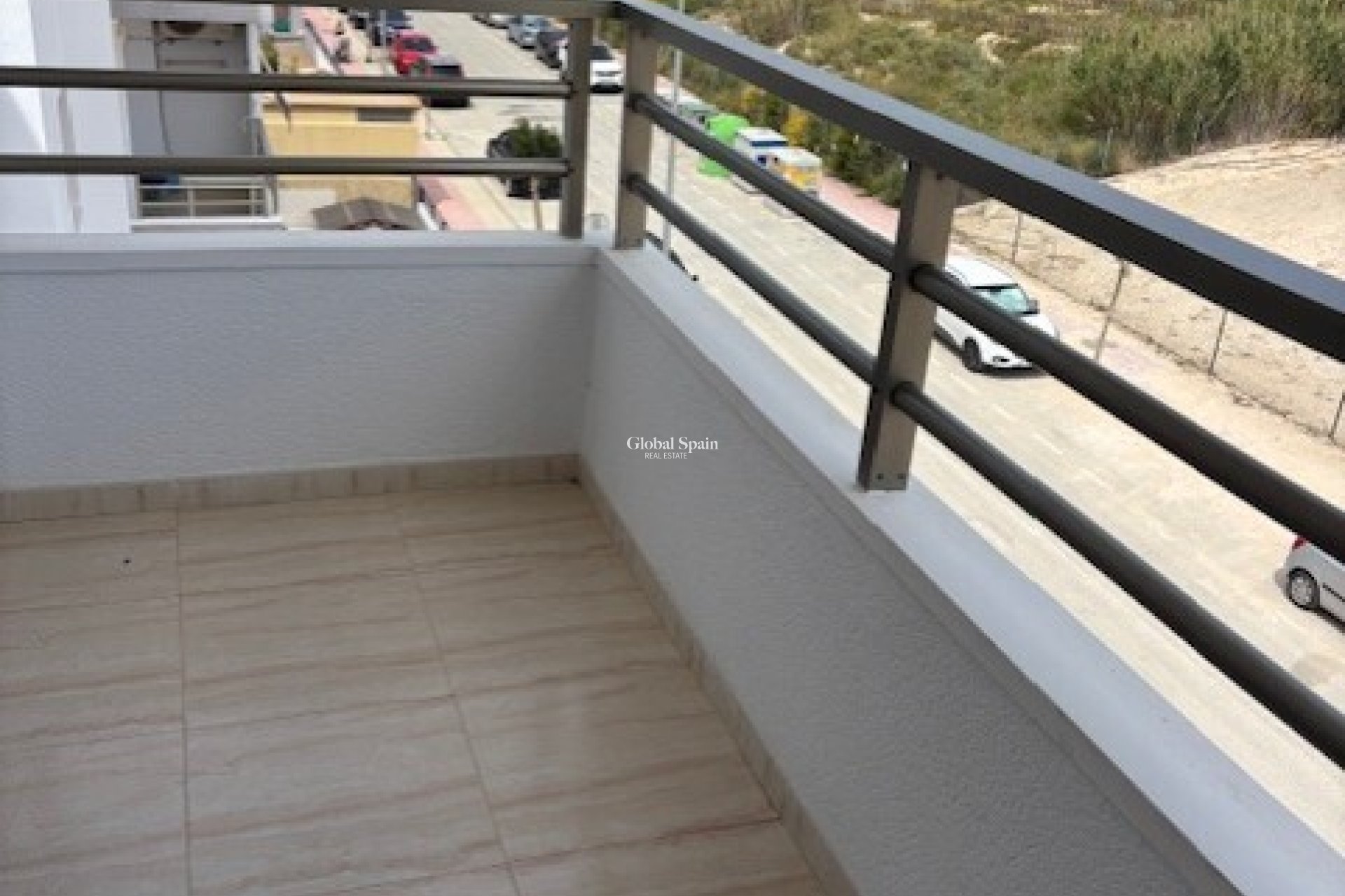 Wiederverkauf - WOHNUNG -
SAN MIGUEL DE SALINAS - Costa Blanca