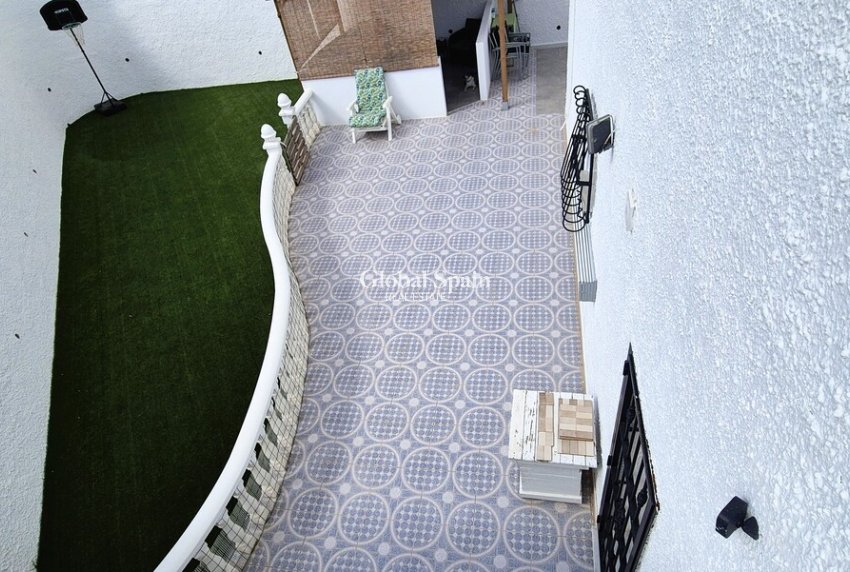 Wiederverkauf - WOHNUNG -
SAN MIGUEL DE SALINAS - Costa Blanca