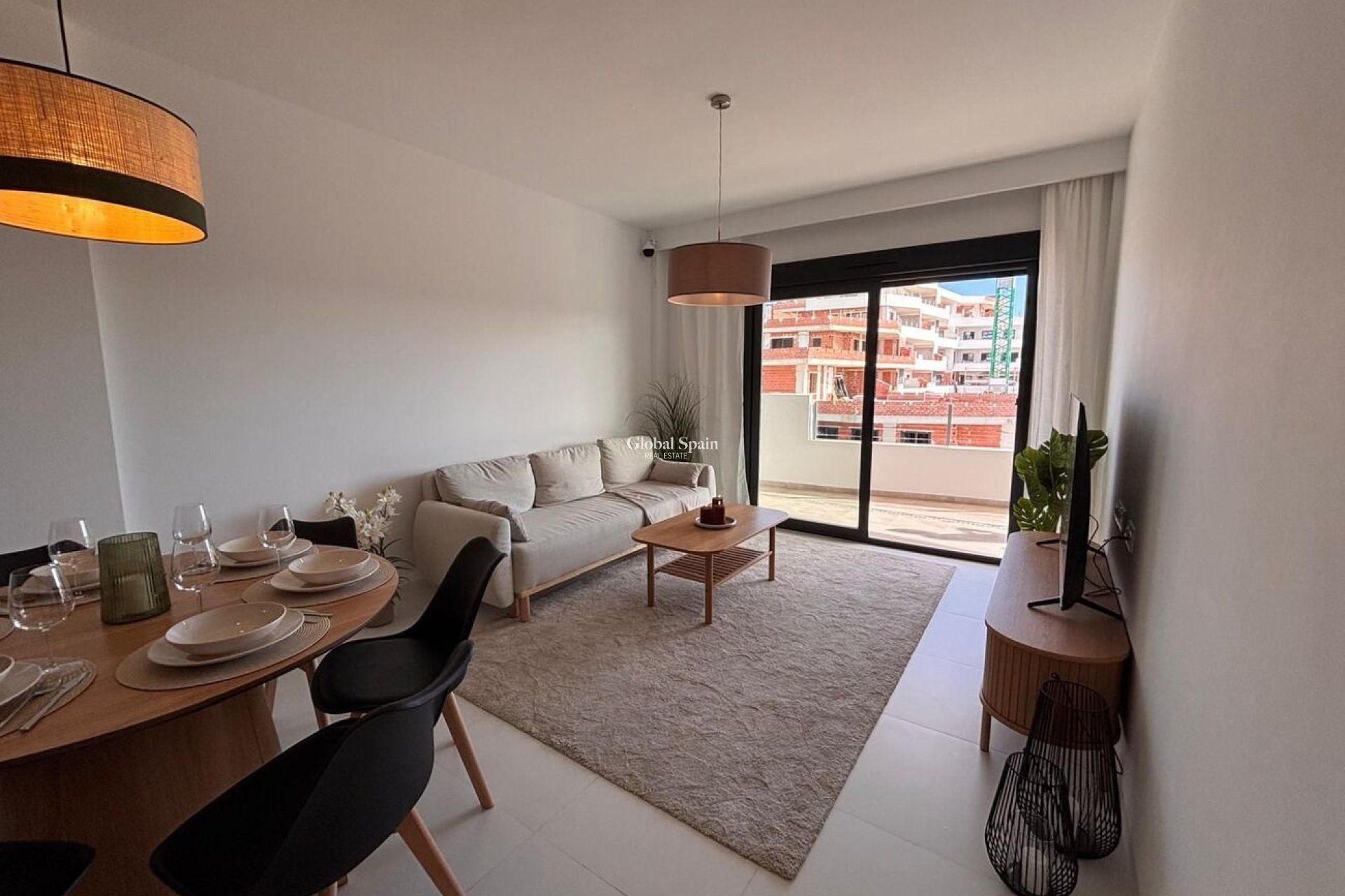 Wiederverkauf - WOHNUNG -
SAN MIGUEL DE SALINAS - Costa Blanca