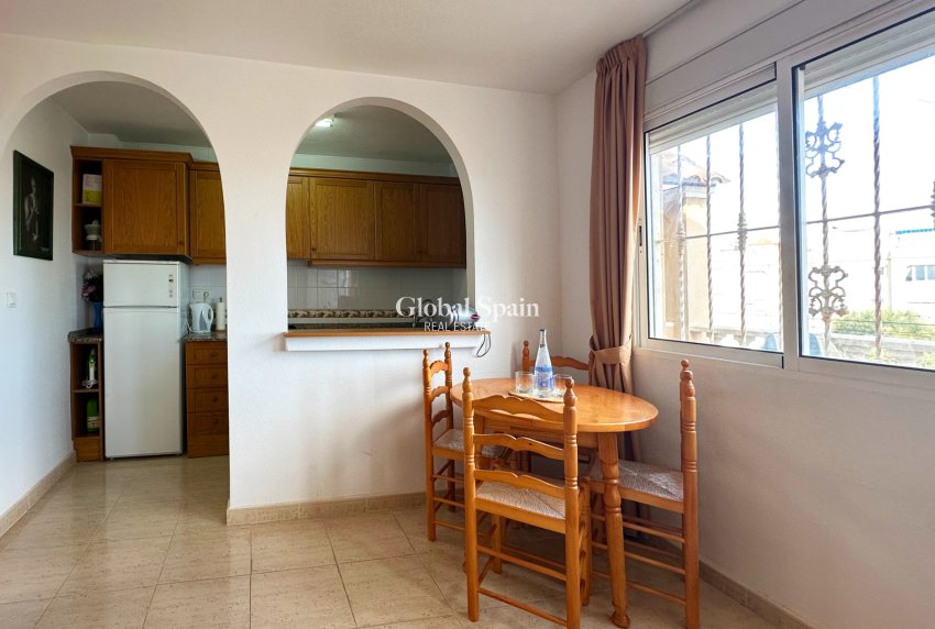 Wiederverkauf - WOHNUNG -
SAN MIGUEL DE SALINAS - Inland