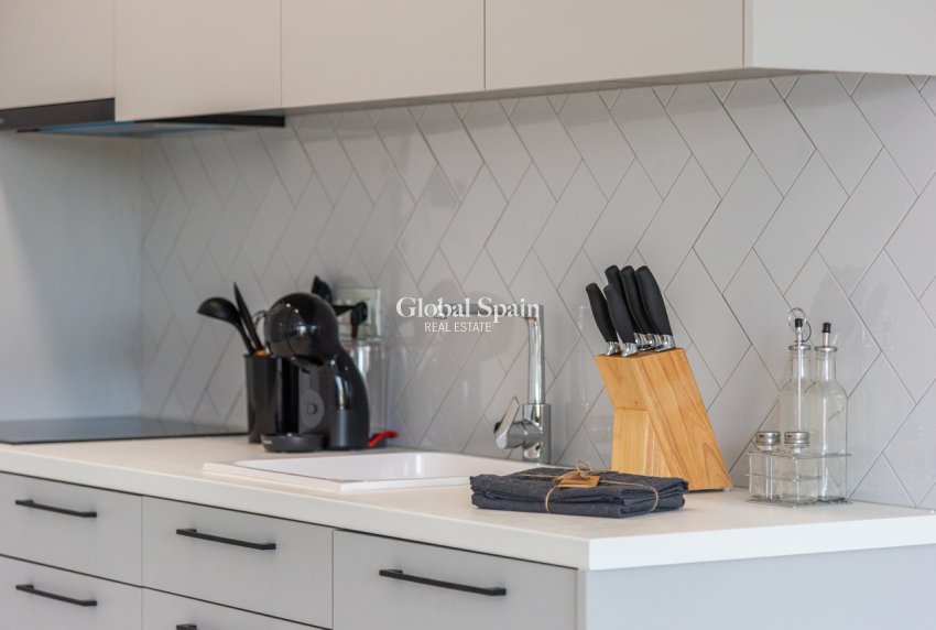 Wiederverkauf - WOHNUNG -
SAN MIGUEL DE SALINAS - Inland