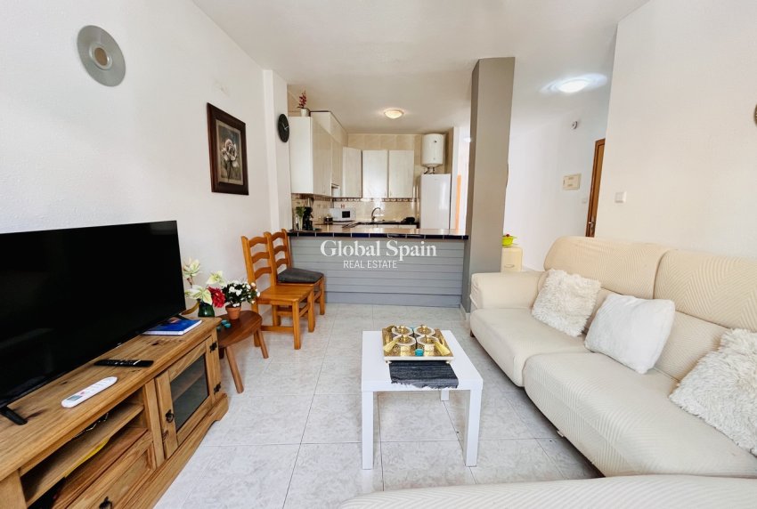 Wiederverkauf - WOHNUNG -
SAN MIGUEL DE SALINAS - Inland