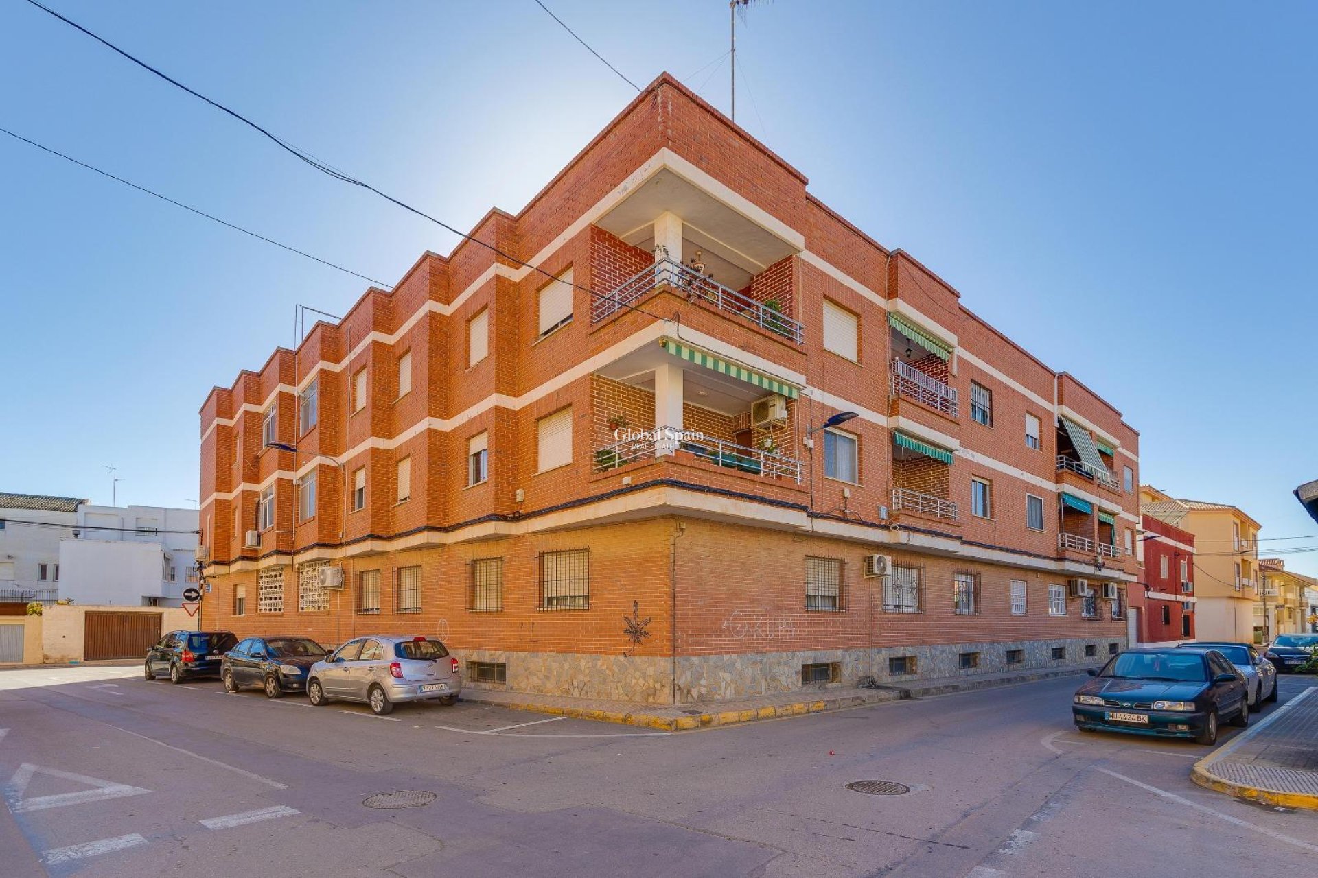 Wiederverkauf - WOHNUNG -
SAN PEDRO DEL PINATAR - Av. Dr Artero Guirao
