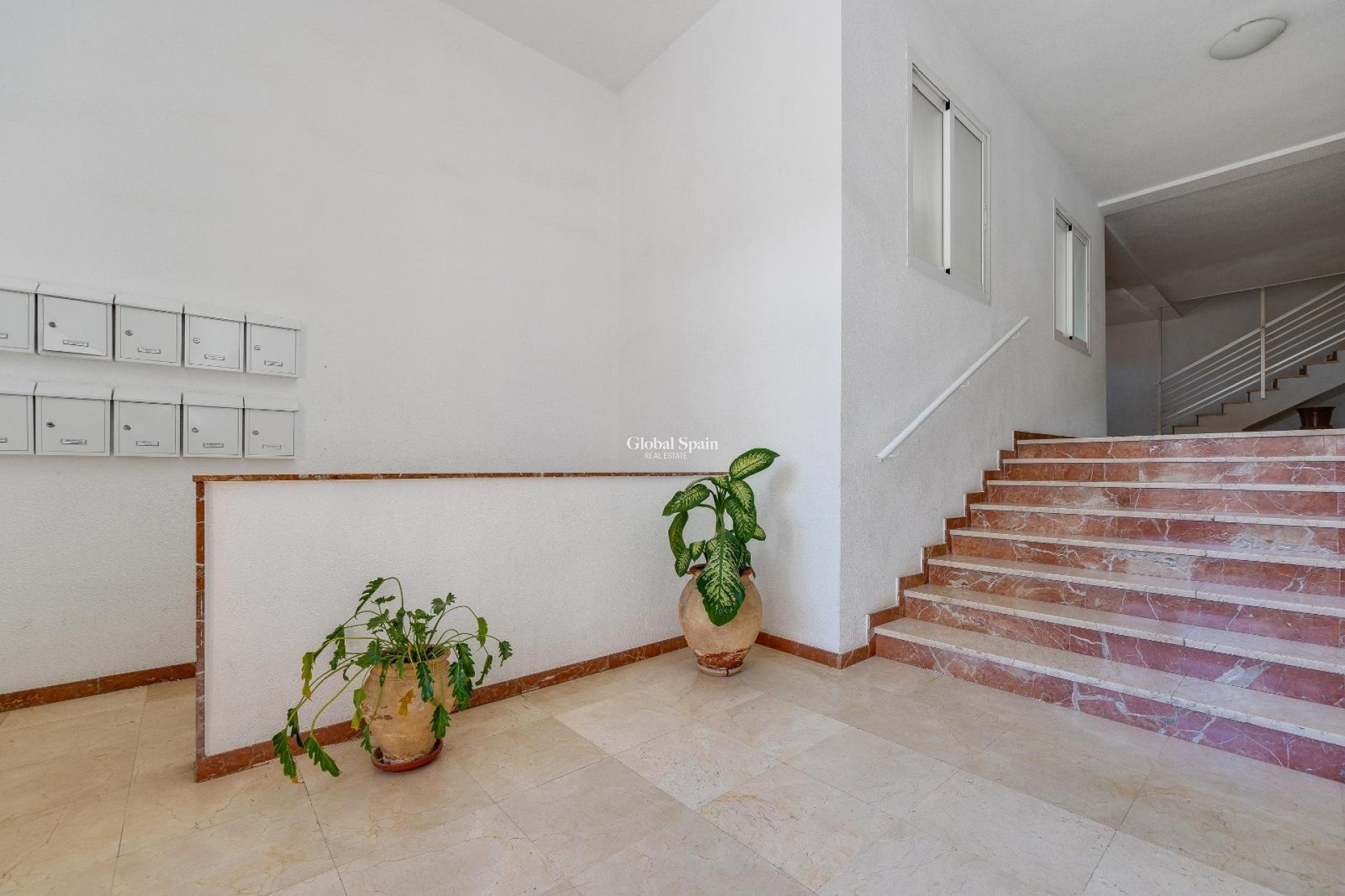 Wiederverkauf - WOHNUNG -
SAN PEDRO DEL PINATAR - Av. Dr Artero Guirao