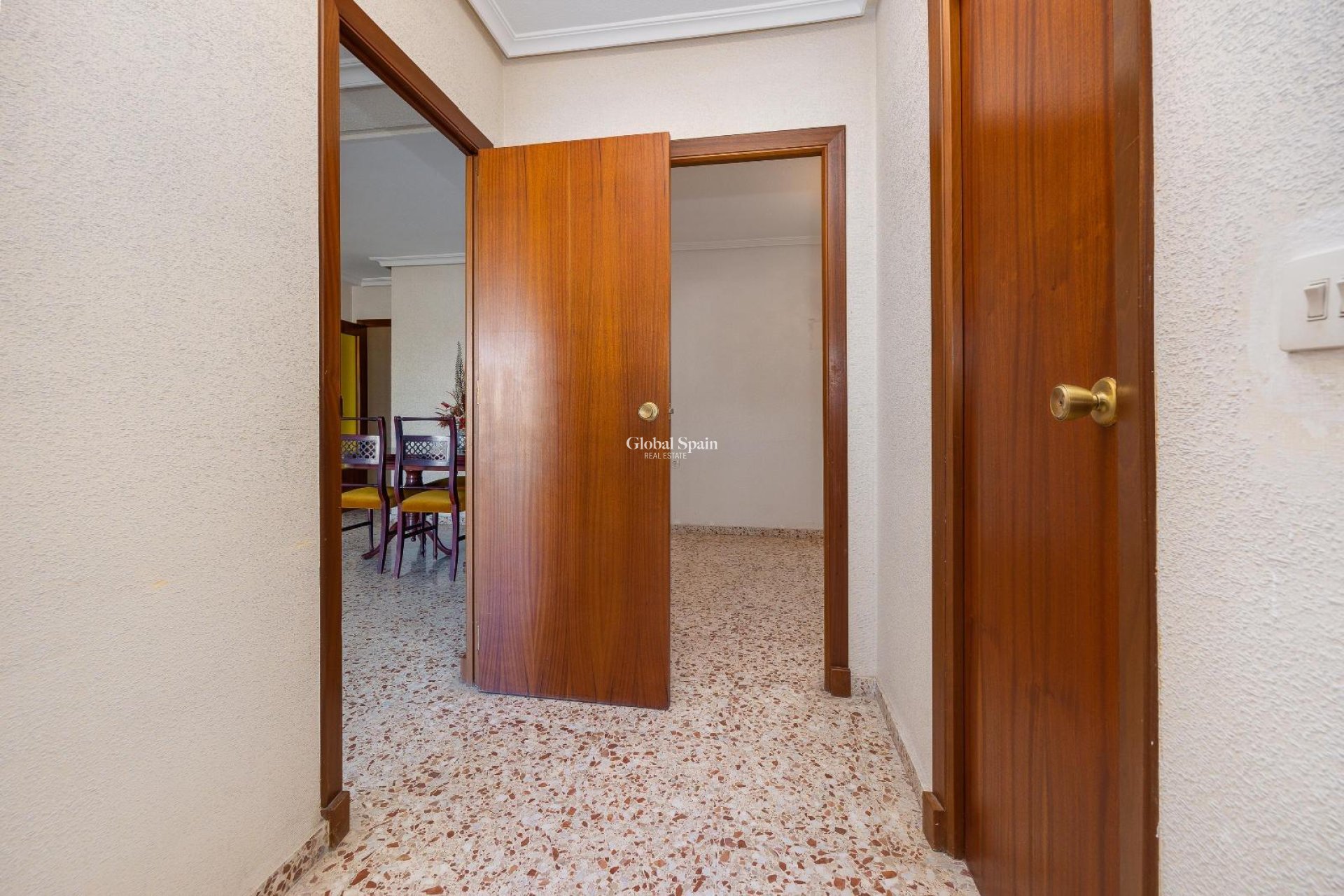 Wiederverkauf - WOHNUNG -
SAN PEDRO DEL PINATAR - Av. Dr Artero Guirao