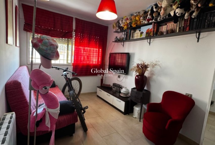 Wiederverkauf - WOHNUNG -
SAN PEDRO DEL PINATAR - Costa Calida