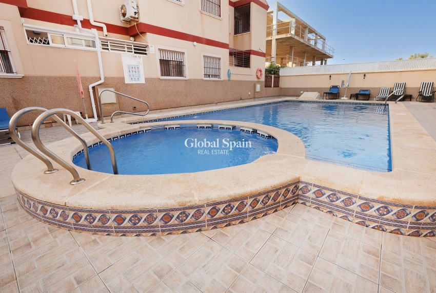 Wiederverkauf - WOHNUNG -
SAN PEDRO DEL PINATAR - Costa Calida