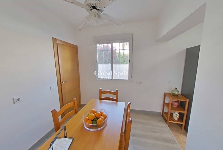 Wiederverkauf - WOHNUNG -
SAN PEDRO DEL PINATAR - El Mojón-las Salinas