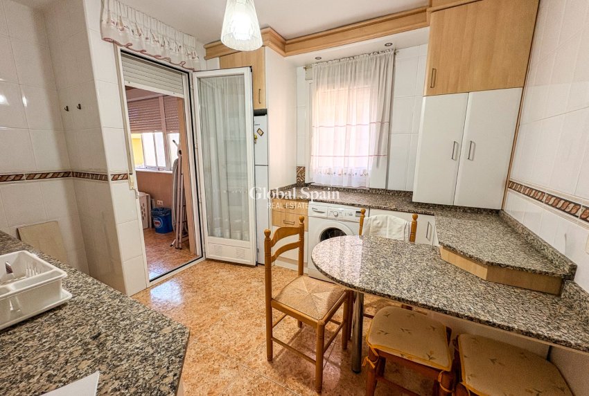 Wiederverkauf - WOHNUNG -
SAN PEDRO DEL PINATAR - Lo pagan