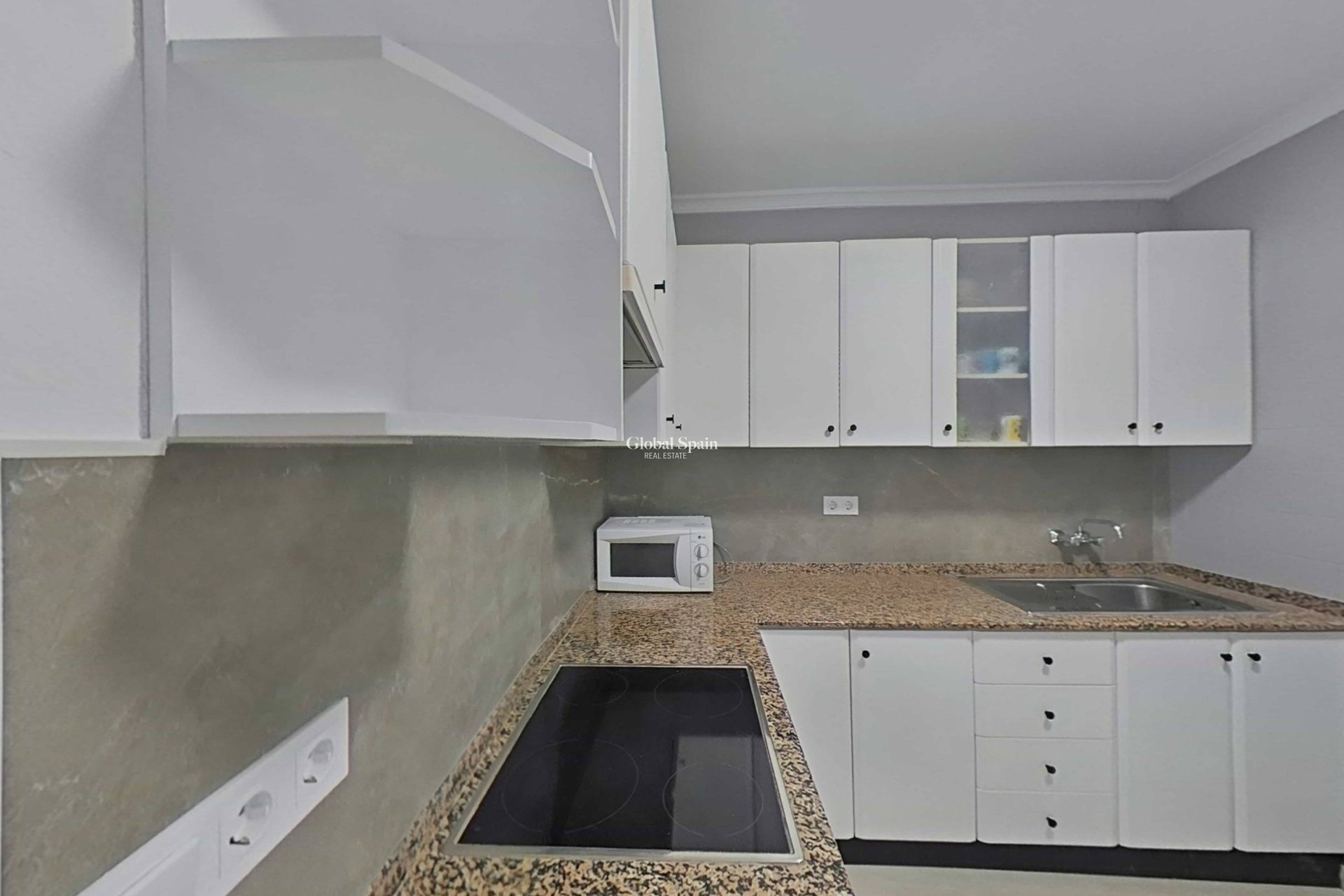Wiederverkauf - WOHNUNG -
SAN PEDRO DEL PINATAR - Lo pagan