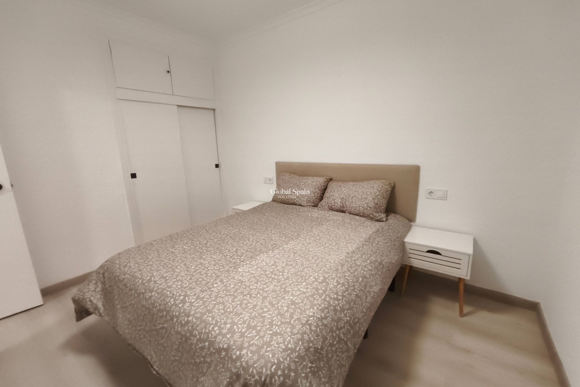Wiederverkauf - WOHNUNG -
SAN PEDRO DEL PINATAR - Lo pagan