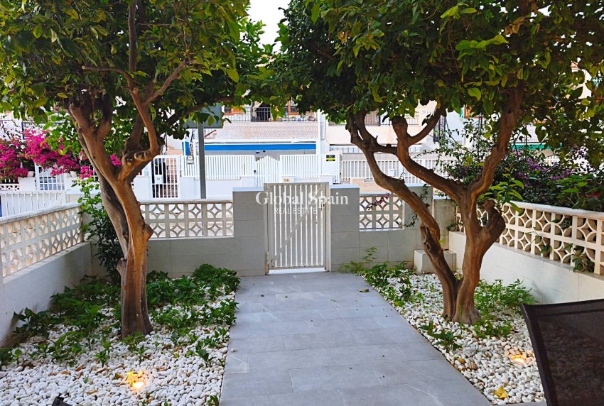 Wiederverkauf - WOHNUNG -
SAN PEDRO DEL PINATAR - Lo pagan