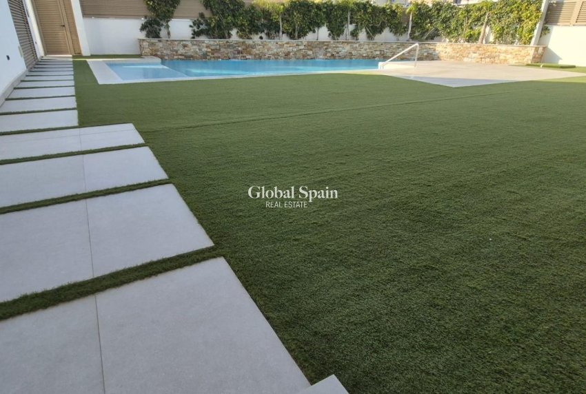 Wiederverkauf - WOHNUNG -
SAN PEDRO DEL PINATAR - San Pedro de Pinatar