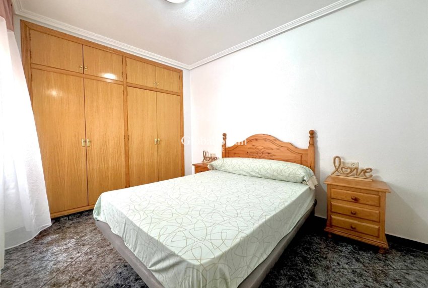 Wiederverkauf - WOHNUNG -
SAN PEDRO DEL PINATAR - Villananitos