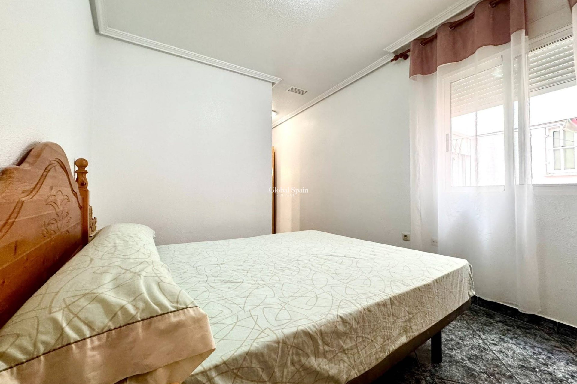 Wiederverkauf - WOHNUNG -
SAN PEDRO DEL PINATAR - Villananitos