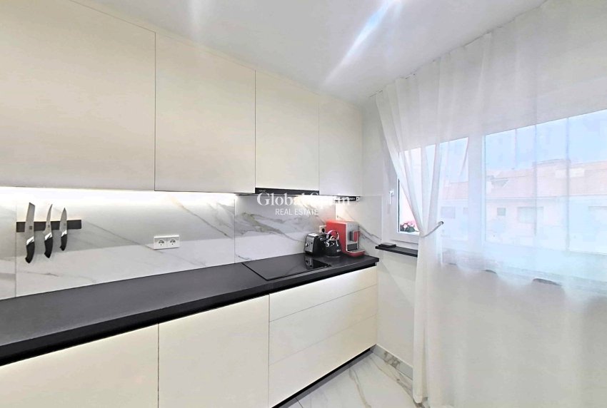 Wiederverkauf - WOHNUNG -
SAN PEDRO DEL PINATAR - Villananitos