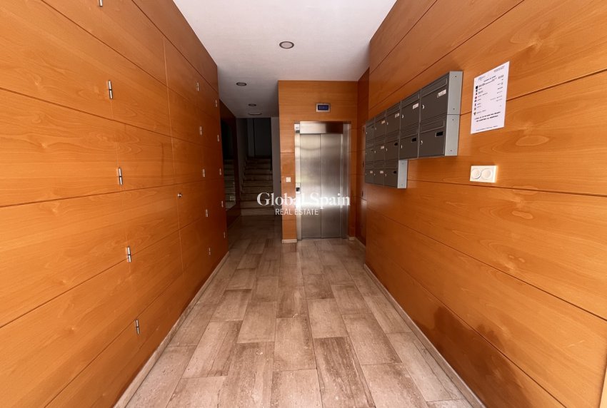 Wiederverkauf - WOHNUNG -
SANTA POLA - Costa Blanca