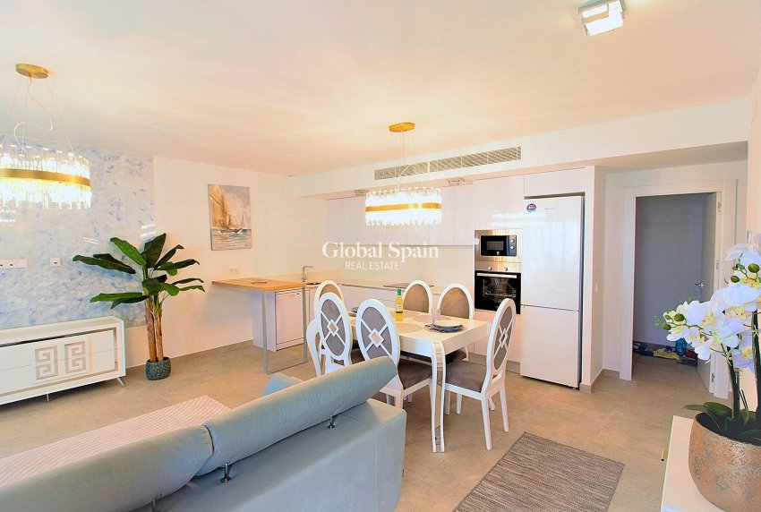 Wiederverkauf - WOHNUNG -
SANTA POLA - Costa Blanca