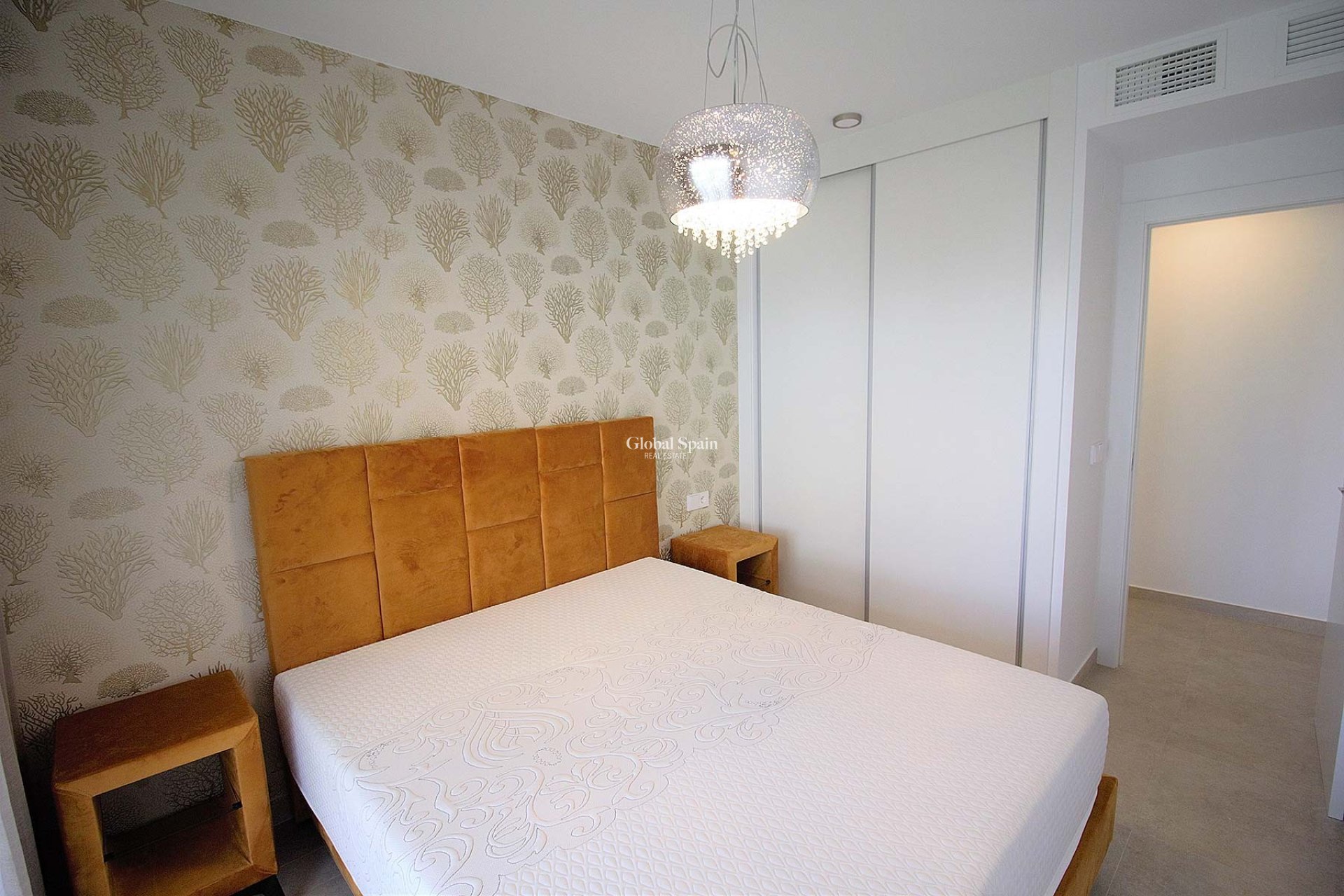 Wiederverkauf - WOHNUNG -
SANTA POLA - Costa Blanca