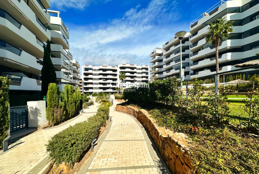 Wiederverkauf - WOHNUNG -
SANTA POLA - Costa Blanca