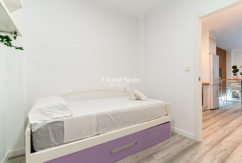 Wiederverkauf - WOHNUNG -
Santa Pola - GRAN ALACANT