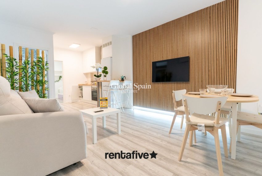 Wiederverkauf - WOHNUNG -
Santa Pola - GRAN ALACANT