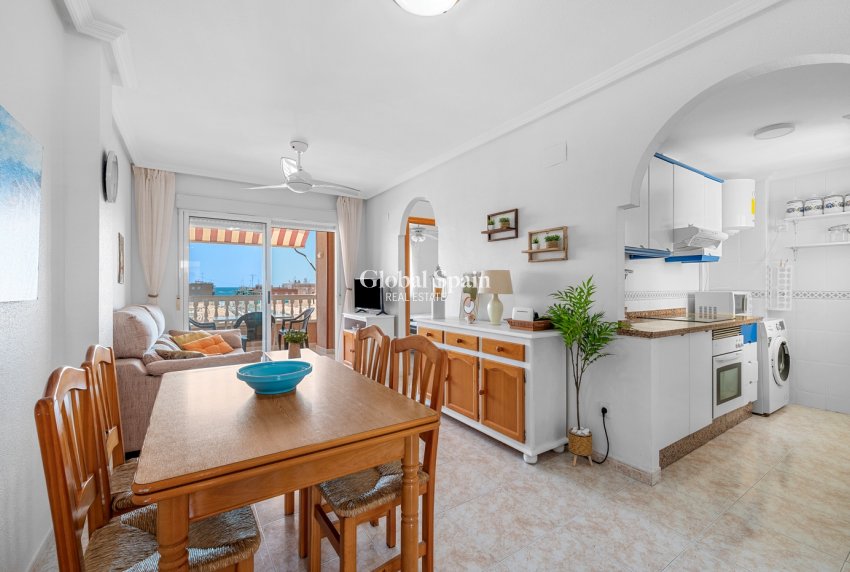 Wiederverkauf - WOHNUNG -
SANTA POLA - Santa Pola