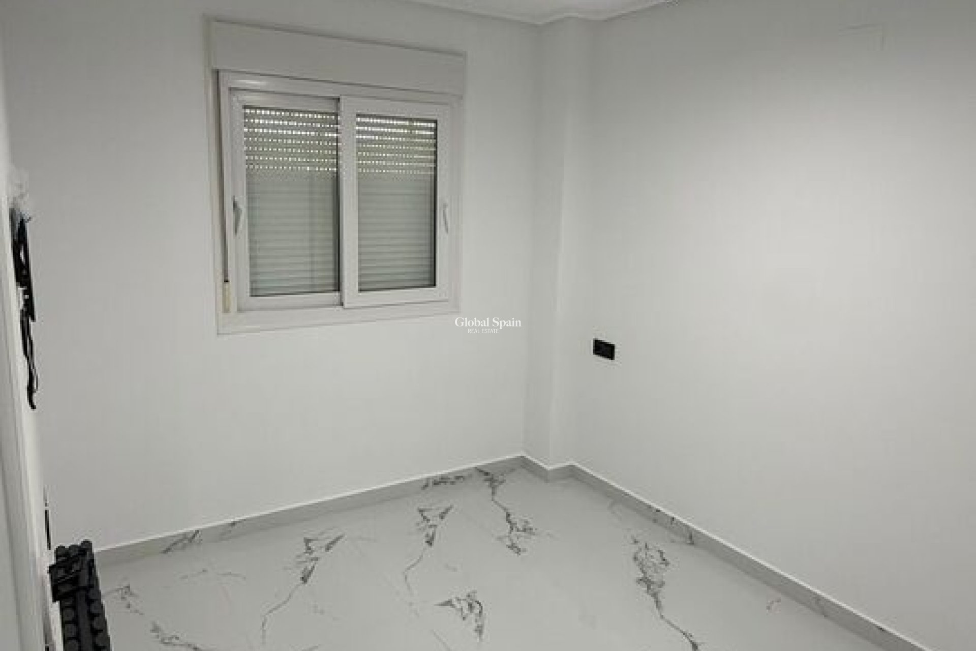 Wiederverkauf - WOHNUNG -
SUCINA - Inland