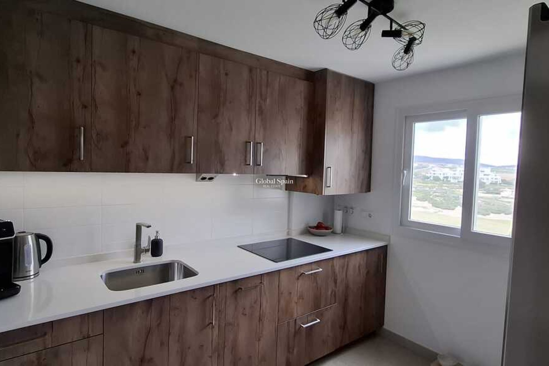 Wiederverkauf - WOHNUNG -
SUCINA - Inland