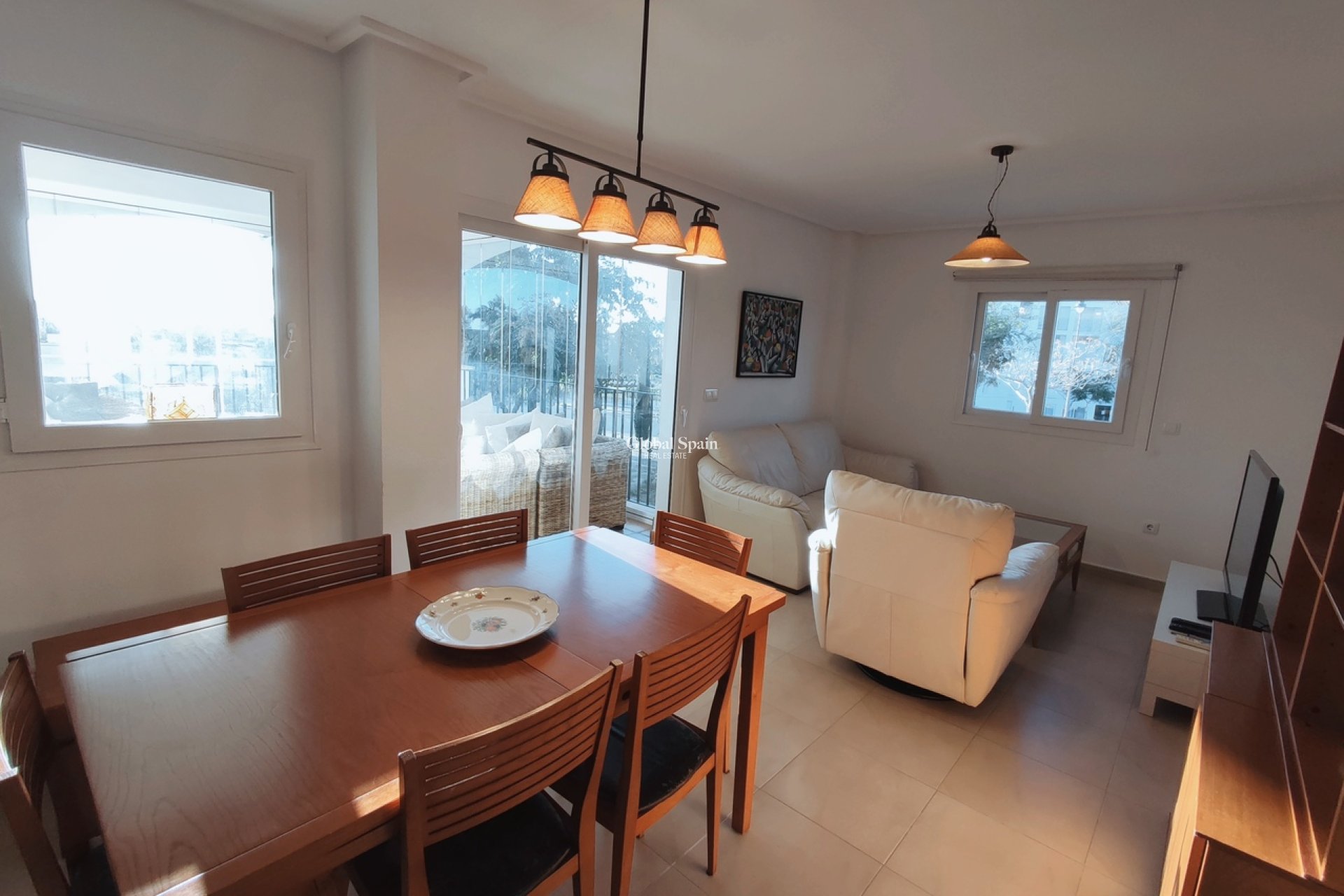 Wiederverkauf - WOHNUNG -
SUCINA - Inland