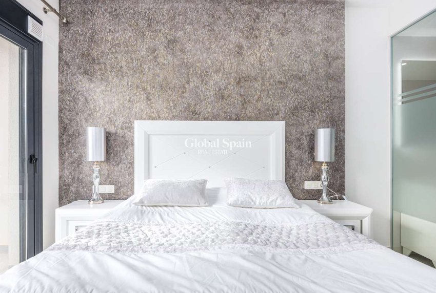 Wiederverkauf - WOHNUNG -
TORRE DE LA HORADADA - Costa Blanca