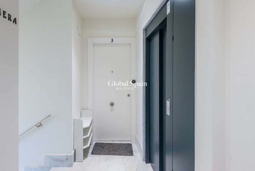 Wiederverkauf - WOHNUNG -
TORRE DE LA HORADADA - Costa Blanca