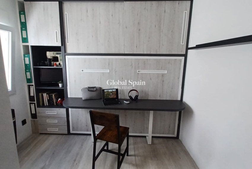 Wiederverkauf - WOHNUNG -
TORRE DE LA HORADADA - Costa Blanca