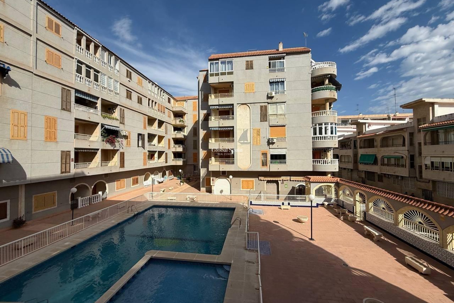 Wiederverkauf - Wohnung -
TORREVIEJA - Acequion