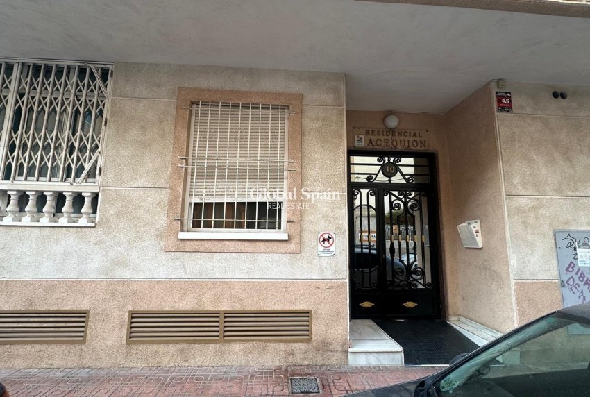 Wiederverkauf - WOHNUNG -
TORREVIEJA - Acequion