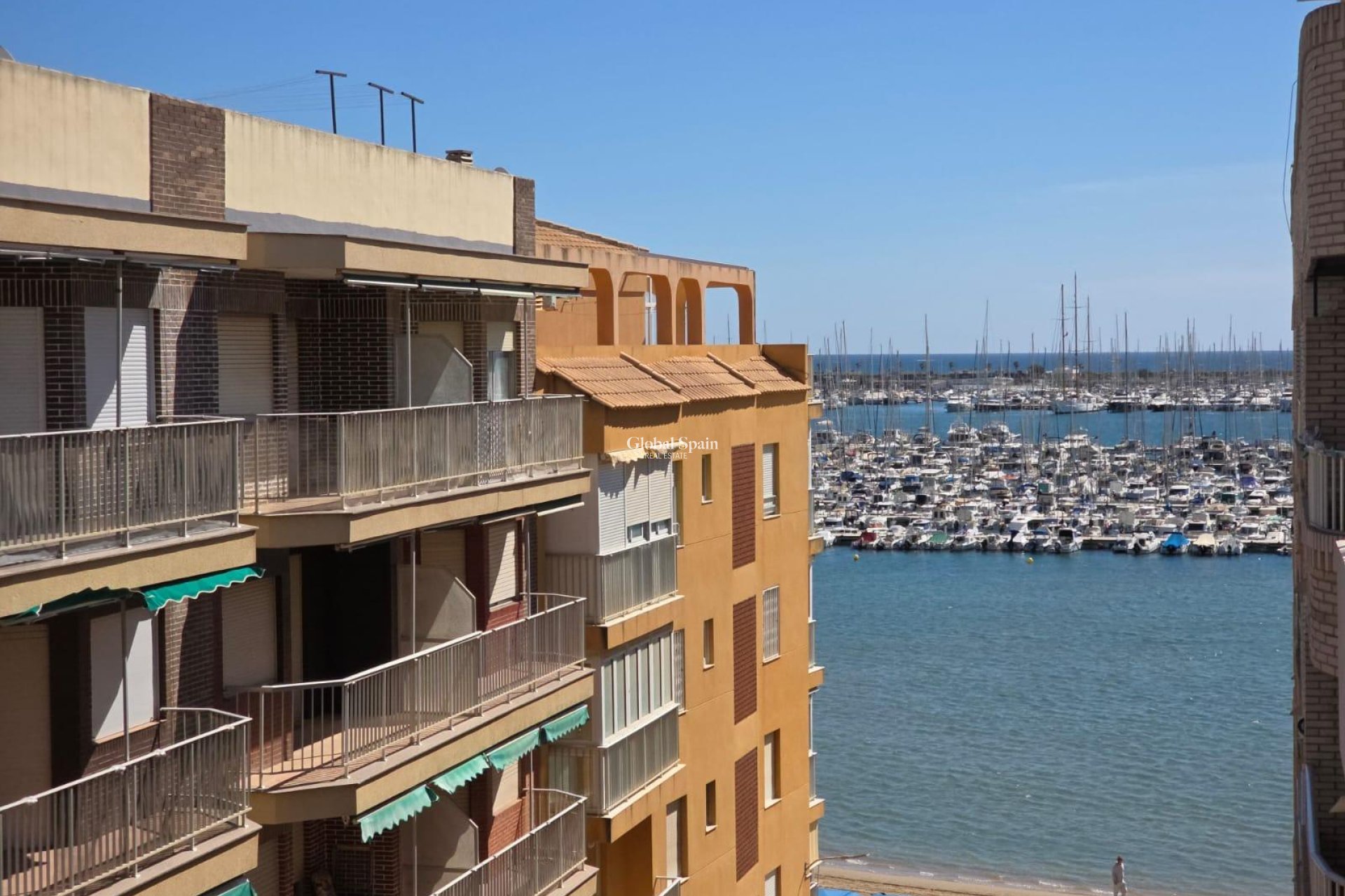 Wiederverkauf - WOHNUNG -
TORREVIEJA - Acequion