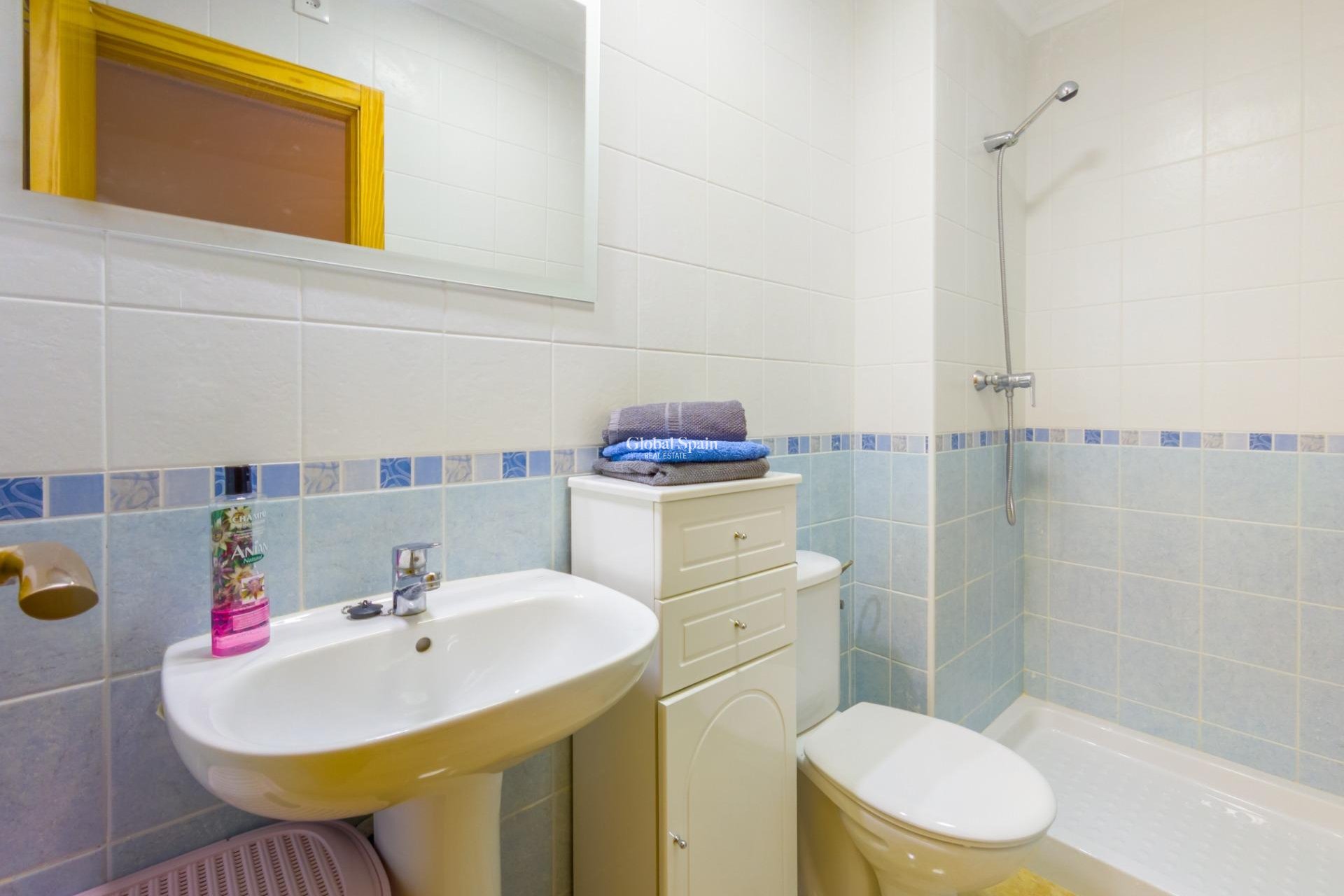 Wiederverkauf - WOHNUNG -
TORREVIEJA - Acequion