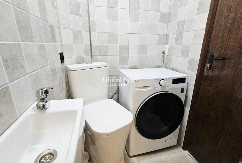 Wiederverkauf - WOHNUNG -
TORREVIEJA - Acequion