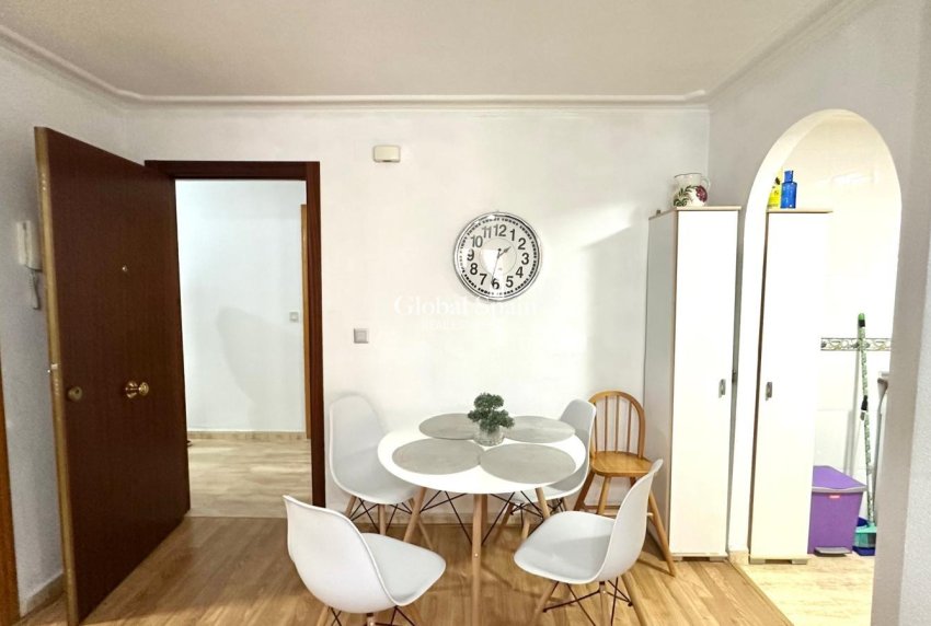 Wiederverkauf - WOHNUNG -
TORREVIEJA - Acequion