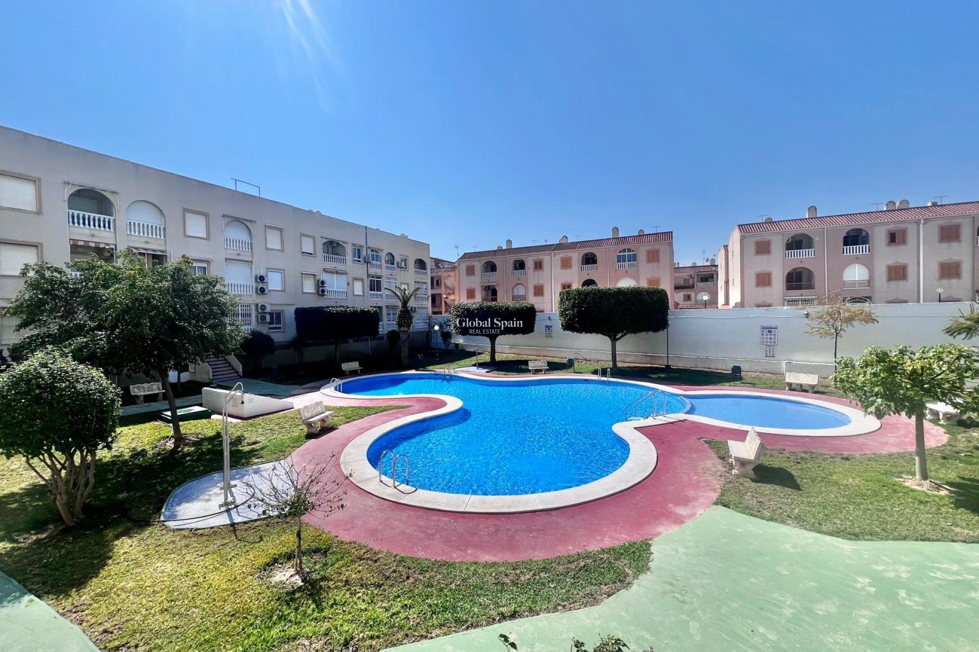 Wiederverkauf - WOHNUNG -
TORREVIEJA - Acequion