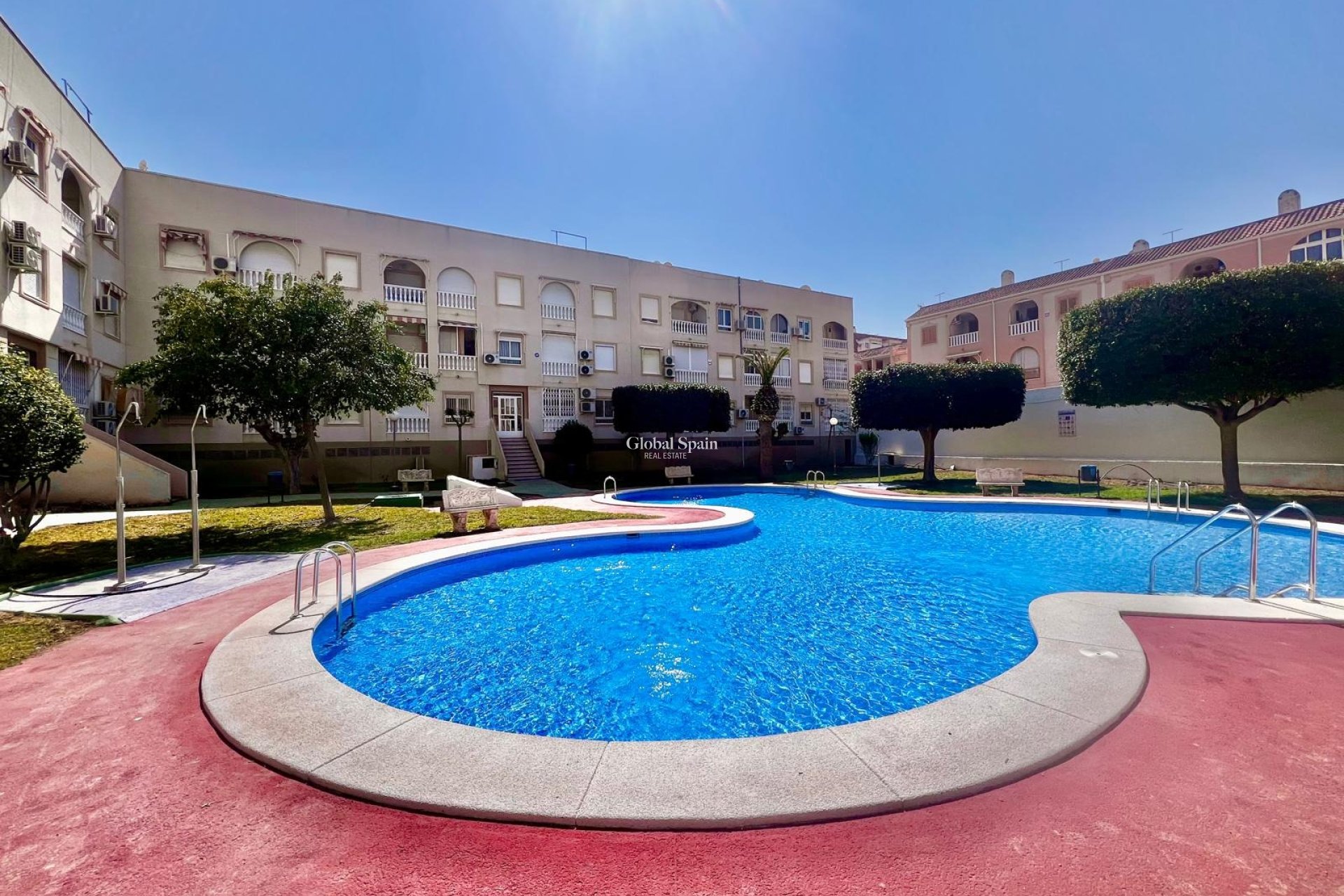 Wiederverkauf - WOHNUNG -
TORREVIEJA - Acequion
