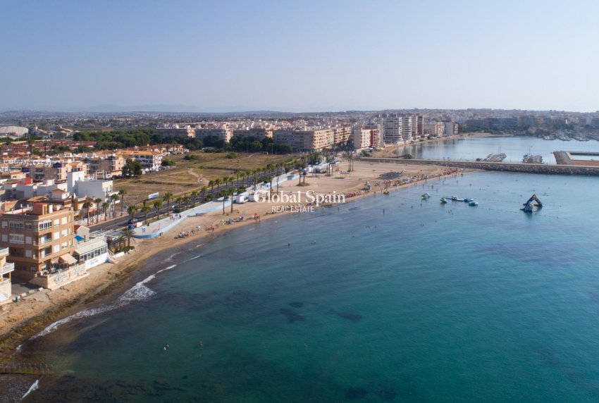 Wiederverkauf - WOHNUNG -
TORREVIEJA - Acequion