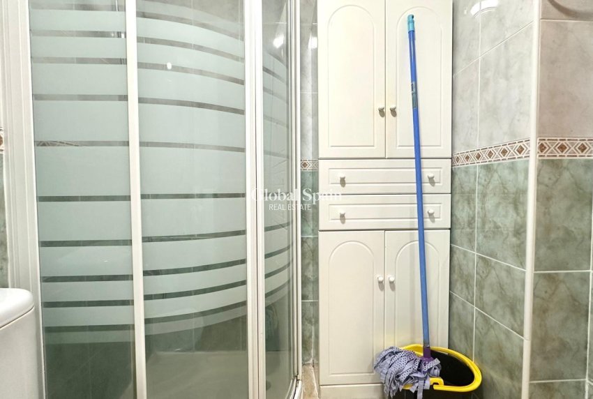 Wiederverkauf - WOHNUNG -
TORREVIEJA - Acequion