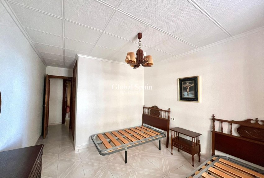 Wiederverkauf - WOHNUNG -
TORREVIEJA - Acequion