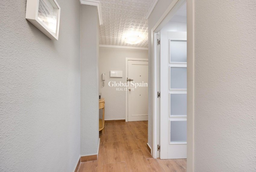 Wiederverkauf - WOHNUNG -
TORREVIEJA - Acequion